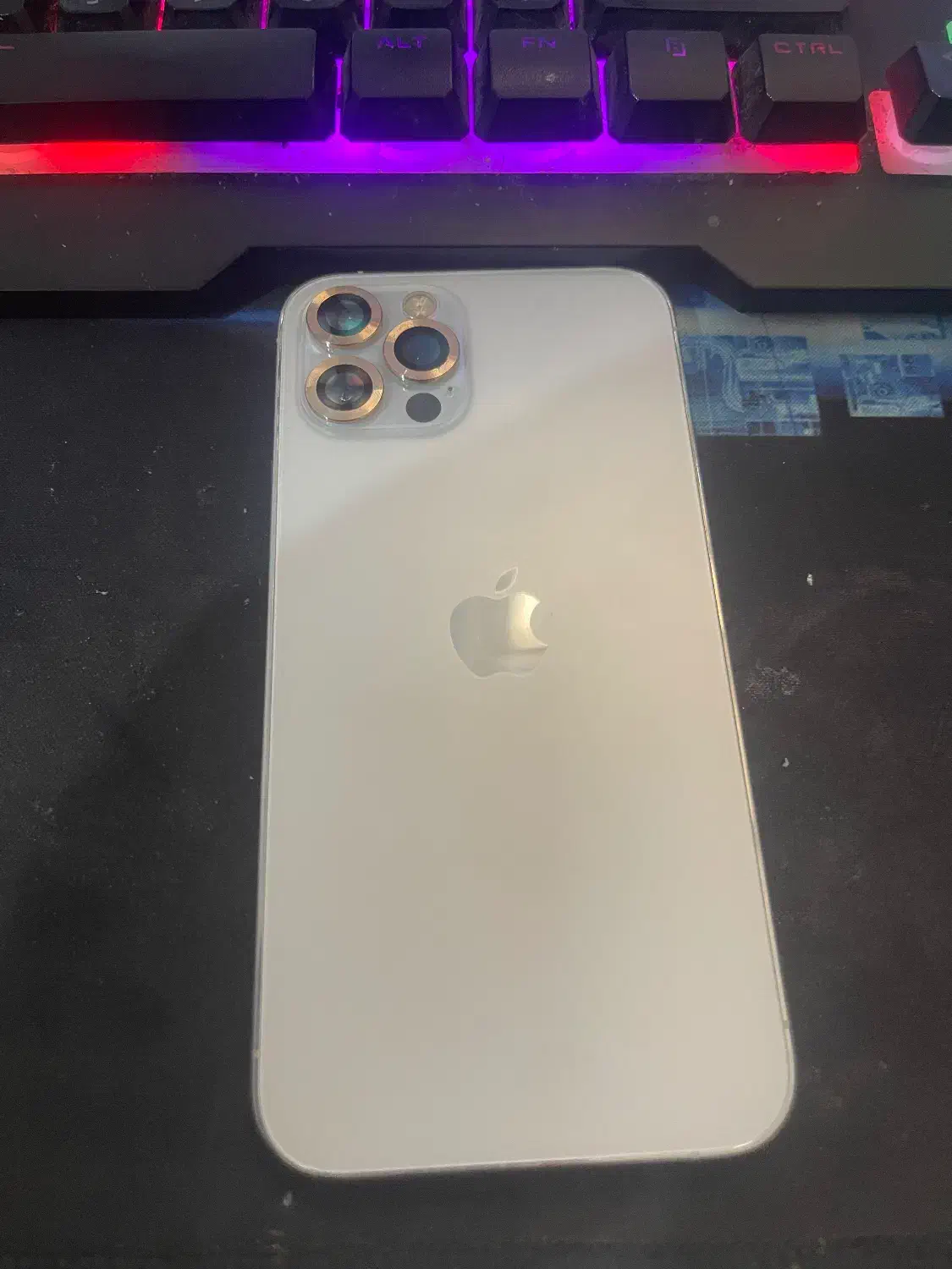 ایفون ۱۲ پرو ۲۵۶ گیگ|موبایل|عنبرآباد, |دیوار