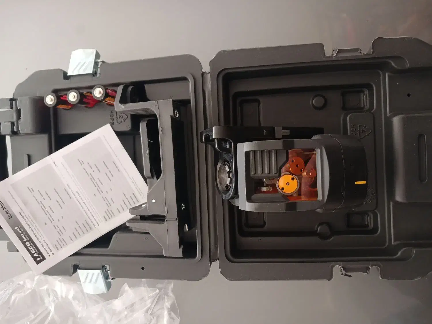 تراز لیزری دیوالت حک شده ۲ خط افقی عمودی|ابزارآلات|اردبیل, |دیوار