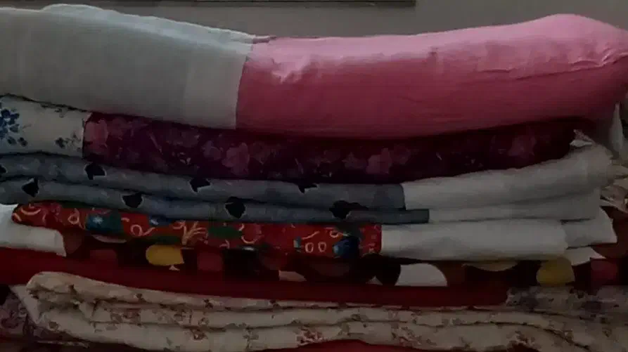 فوری فروش تشک پشمی با لحاف و بالش|رختخواب، بالش، پتو|شاهین دژ, |دیوار