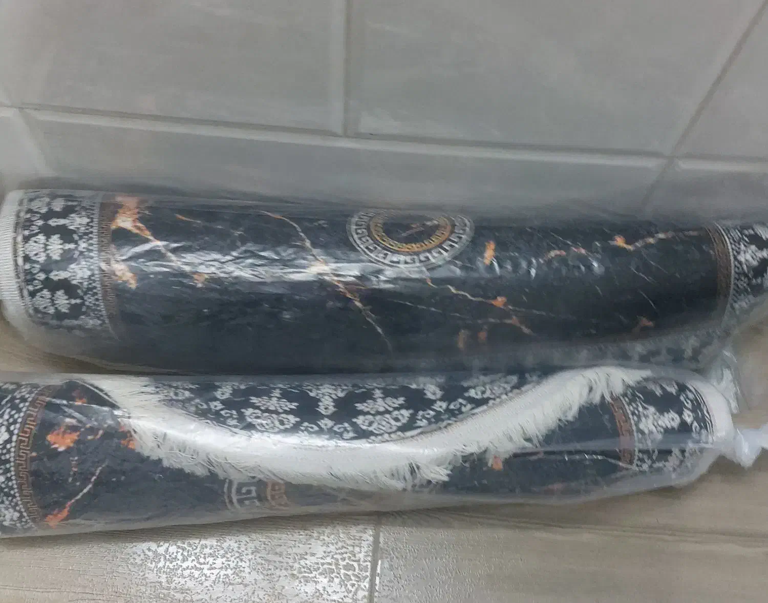 پادری فرشینه|پادری|قم, چهل درخت‎|دیوار