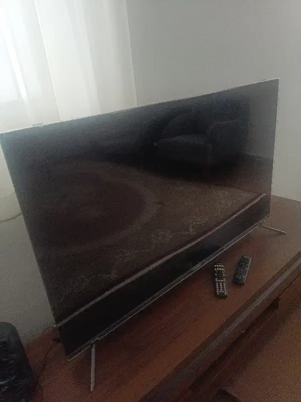 59اینچ|تلویزیون و پروژکتور|ازنا, |دیوار