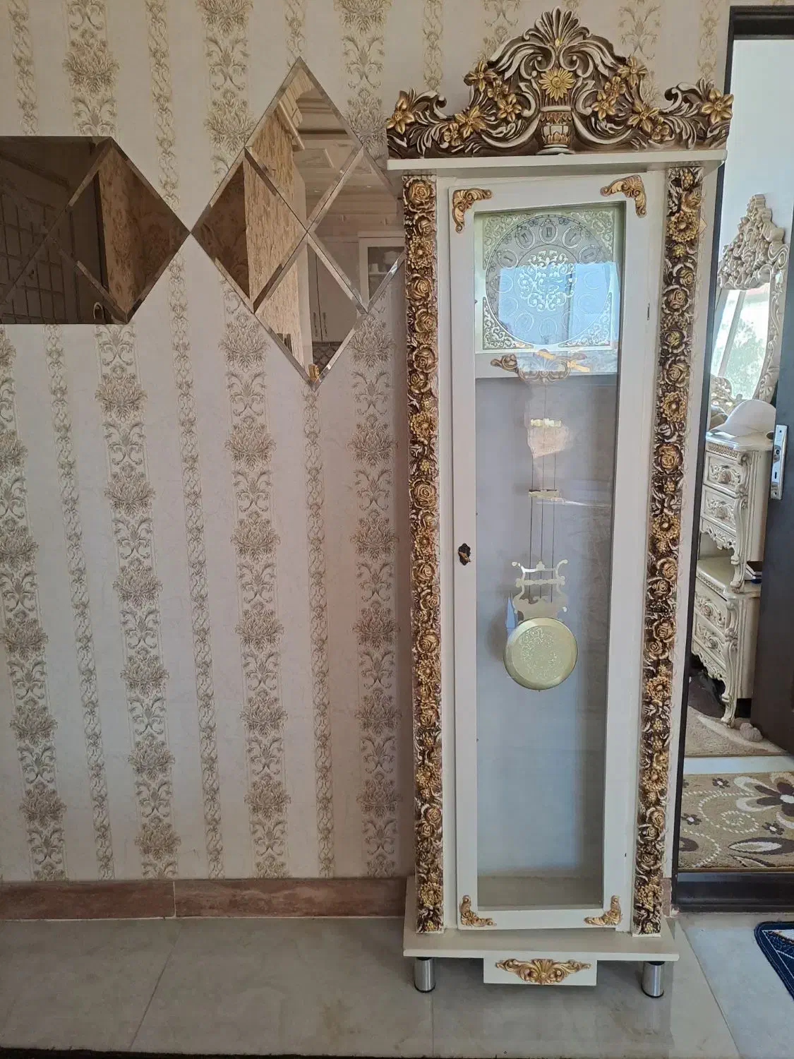 ساعت ایستاده|ساعت دیواری و تزئینی|رشت, عینک|دیوار