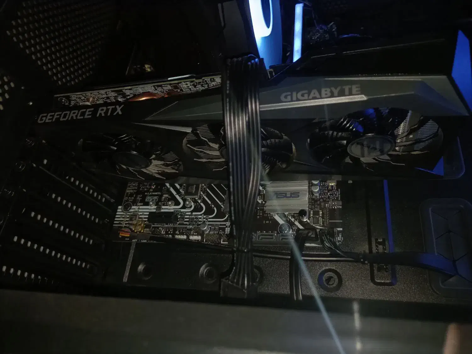 کارت گرافیک 3050 Gigabyte|قطعات و لوازم جانبی رایانه|میانه, |دیوار