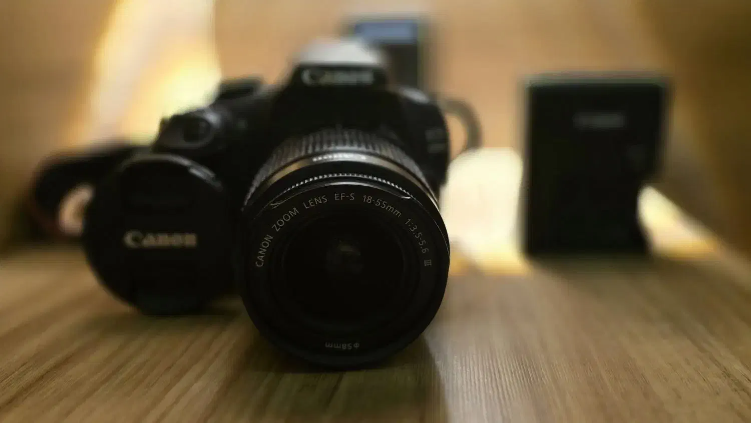 دوربین Canon1200D EOS در حد نو و کم شات|دوربین عکاسی و فیلمبرداری|تهران, جوادیه تهرانپارس|دیوار