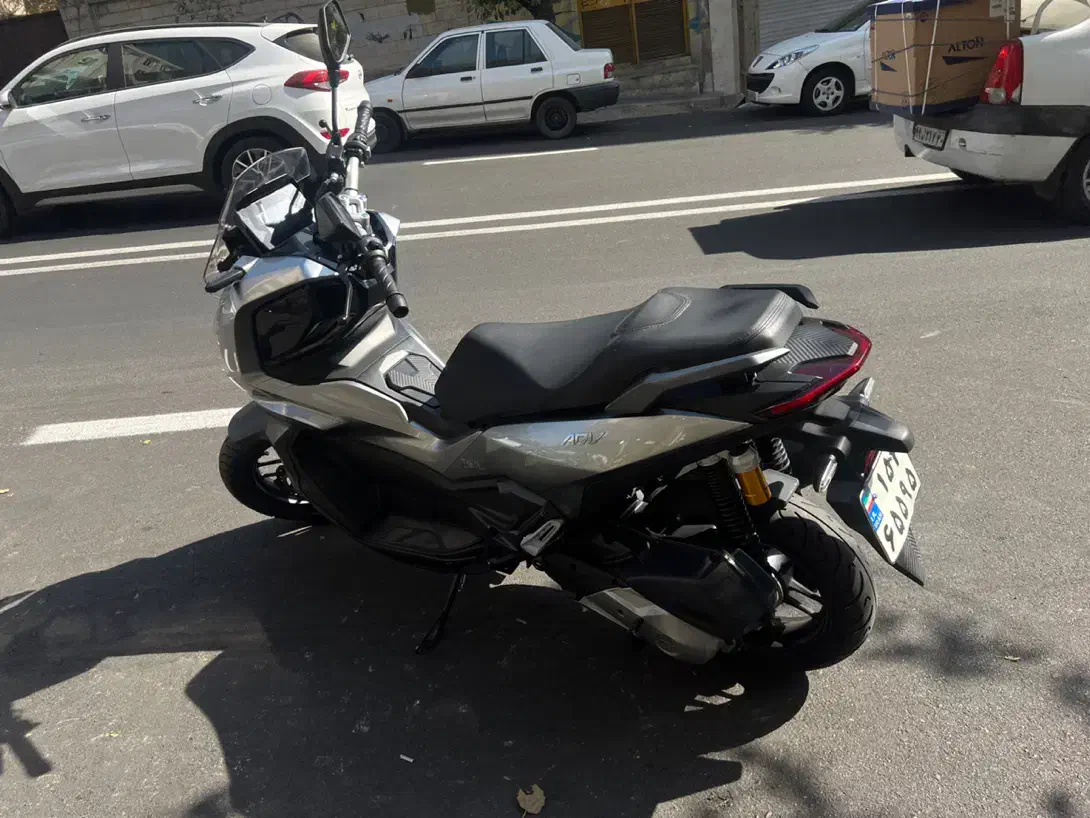 موتور adv ۱۵۰همتاز|موتورسیکلت|تهران, هروی|دیوار