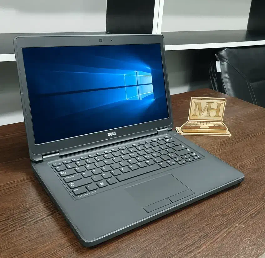 لپتاپ دل i7 نسل پنج رم 8 هارد 256 SSD با ضمانت کیف|رایانه همراه|قم, صفائیه|دیوار