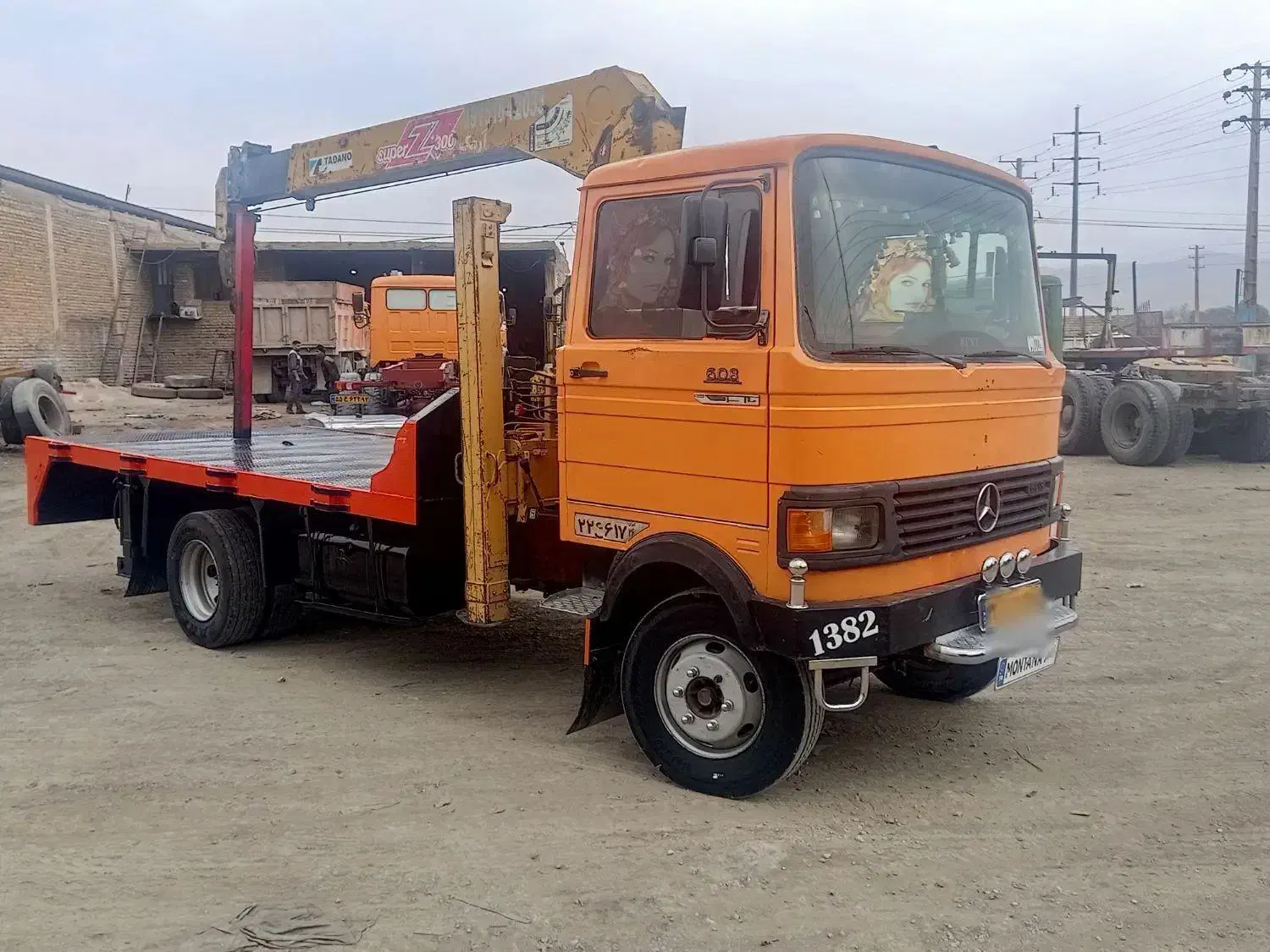 جرثقیل خاور 608 زیر خاکی|خودرو سنگین|شیراز, فرگاز|دیوار