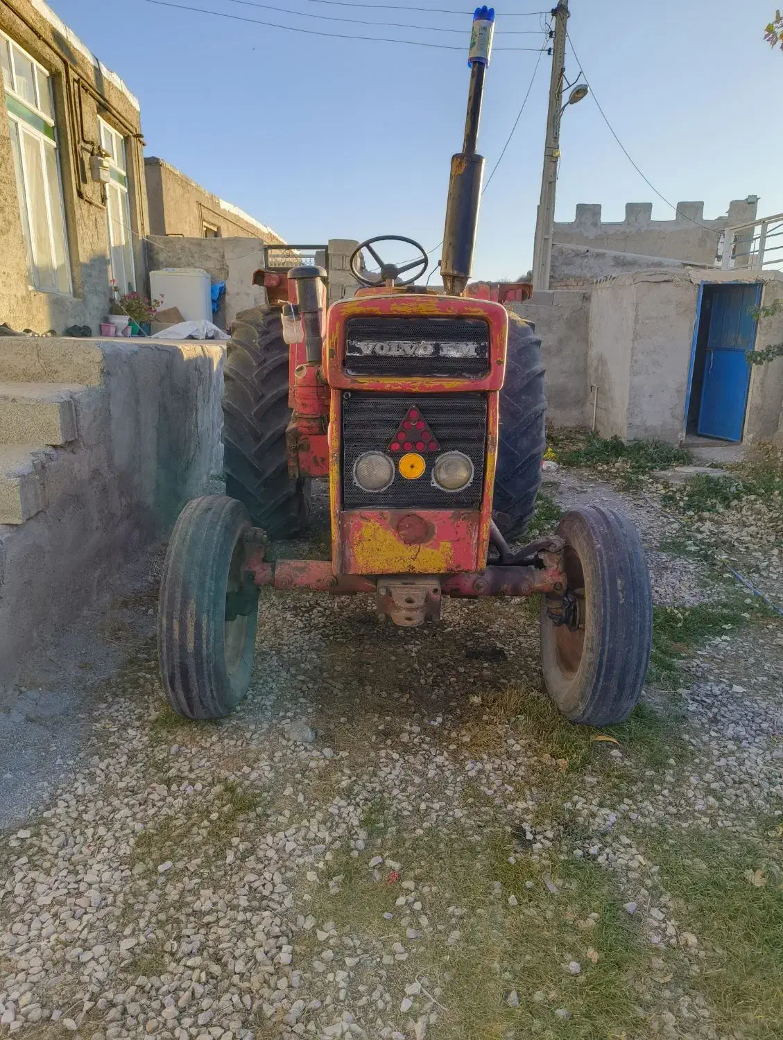 تراکتور ولووبی ام چهار|خودرو سنگین|نمین, |دیوار