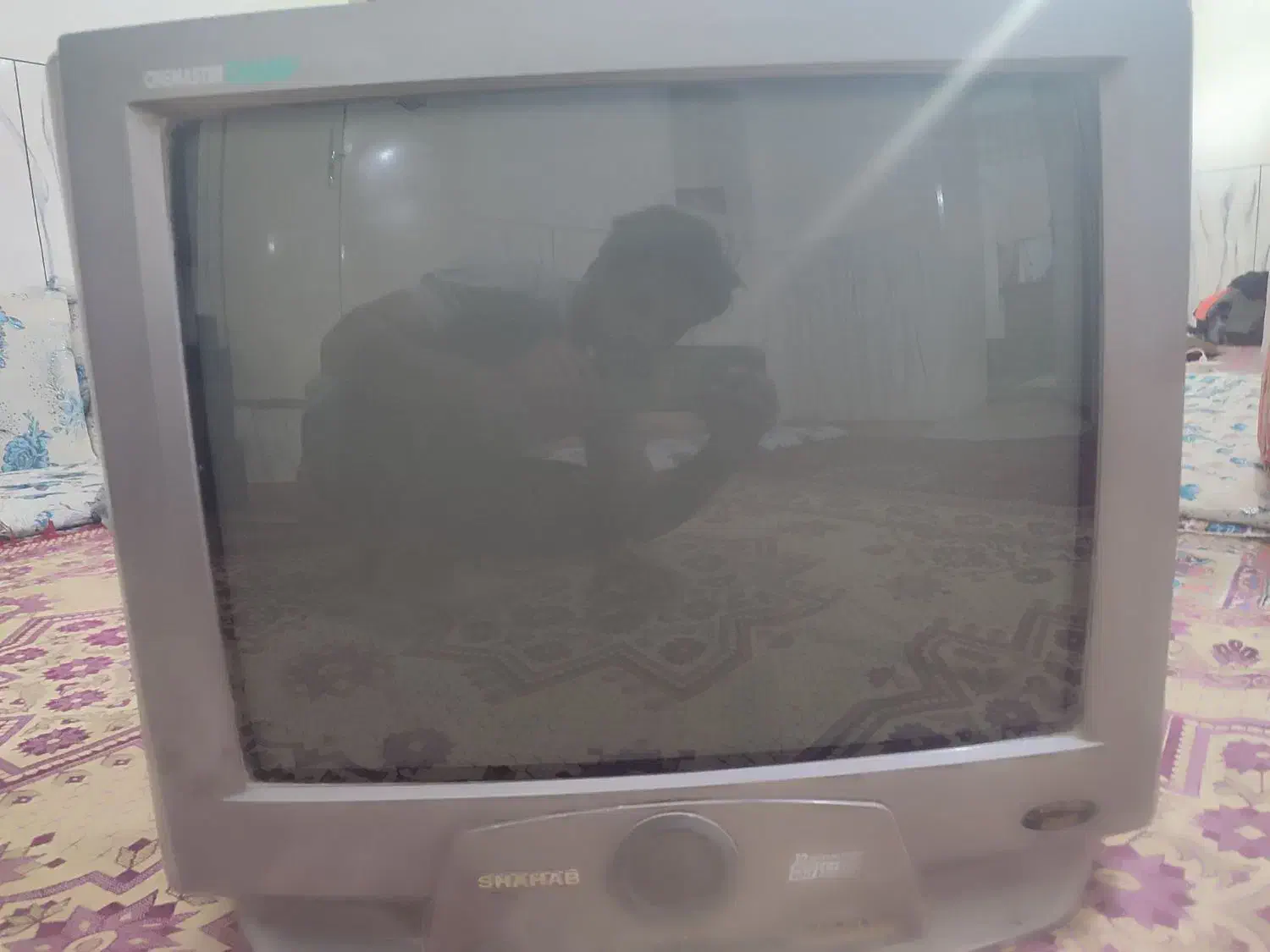 تلویزیون سالم|تلویزیون و پروژکتور|زابل, |دیوار