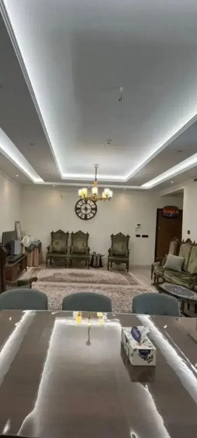 آپارتمان ۱۱۵متری۲خواب نوساز مجتمع men