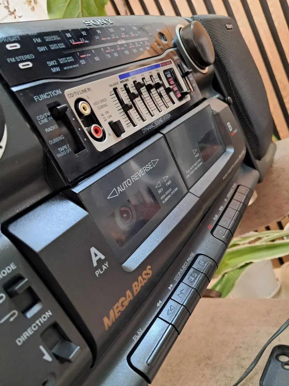 ظبط رادیو کاست سونی توکیو ژاپن بلوتوثی فوق سنگین|سیستم صوتی خانگی|اصفهان, شفق|دیوار