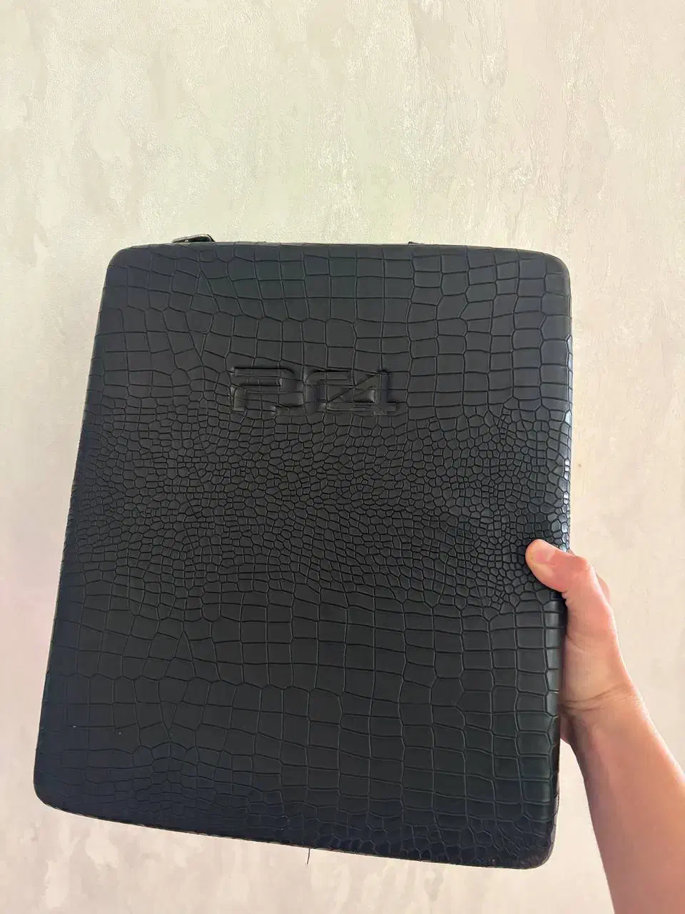 کیف ps4 چرم نوع|کنسول، بازی ویدئویی و آنلاین|تبریز, |دیوار