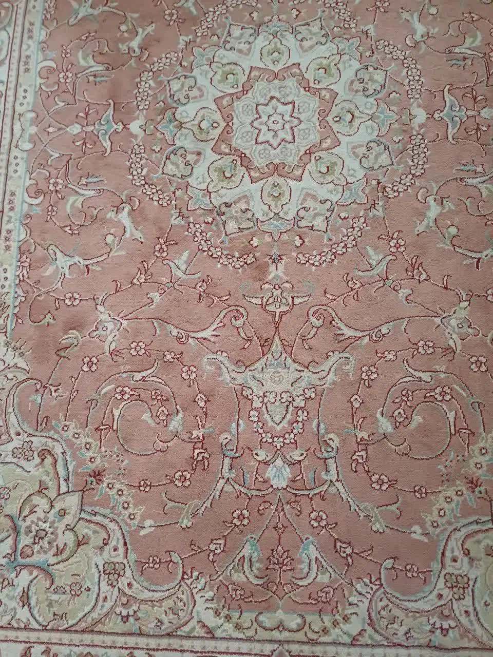 قالیچه و کناره|فرش|تهران, اوقاف|دیوار