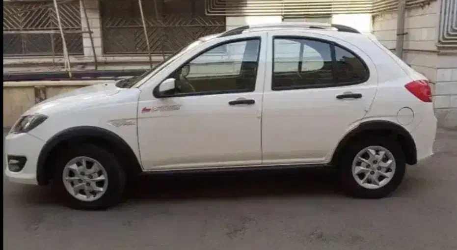 کوئیک معمولی سفید ۱۴۰۱|خودرو سواری و وانت|رشت, هلال احمر|دیوار