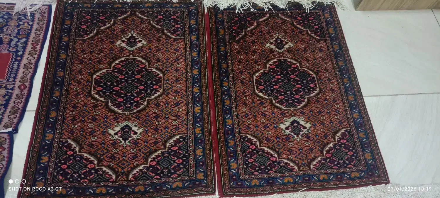 فرش پادری دستباف|پادری|قدس, شهر‌قدس|دیوار