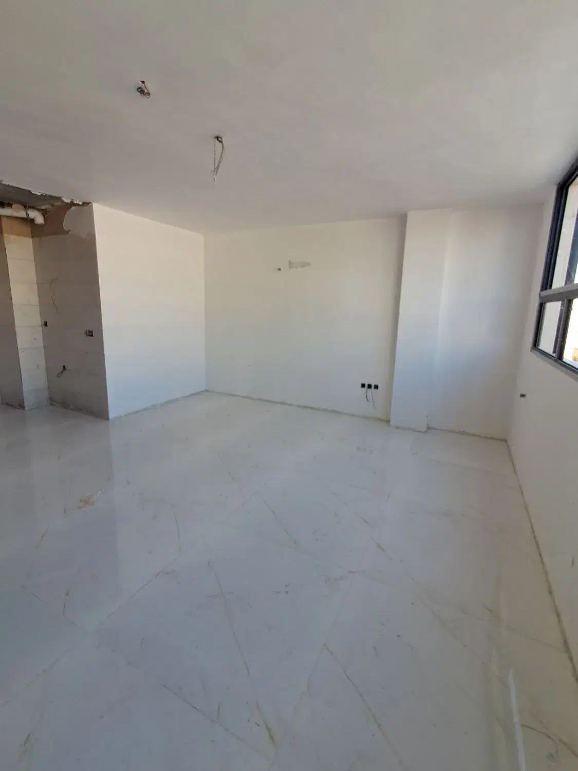 فروش ۷۸ متری ۲خواب در روشن شهر نزدیک فضای سبز|فروش آپارتمان|اصفهان, شهرک زاینده رود|دیوار