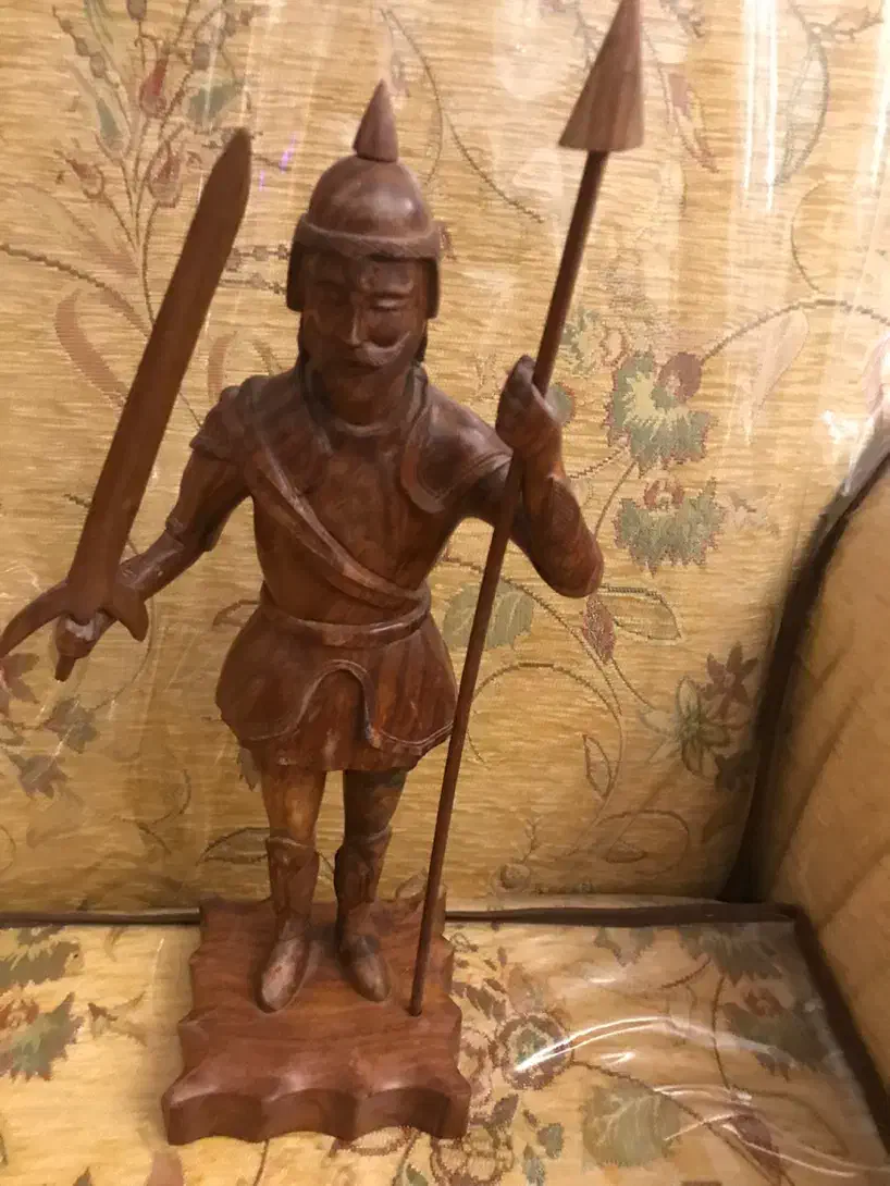 مجسمه چوبی هندی سرباز جنگجو|مجسمه، تندیس، ماکت|تهران, مجیدیه|دیوار
