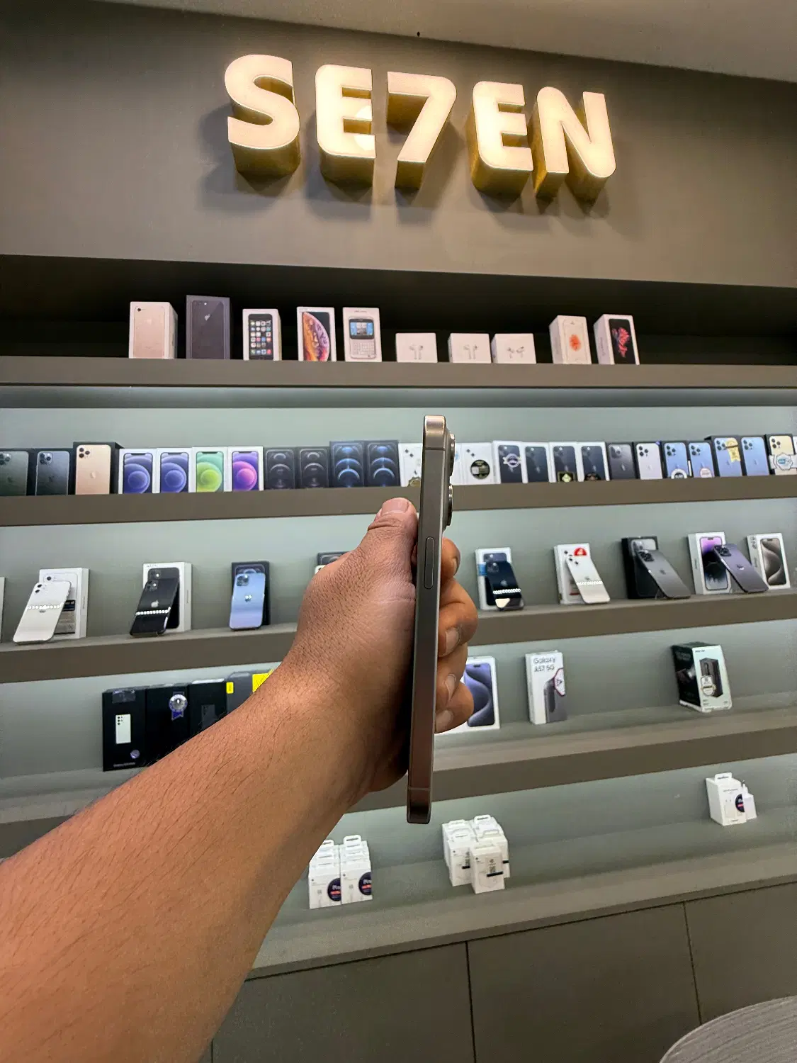 ایفون 15 پرو باریجستر iPhone 15 Pro 256 ZA|موبایل|مشهد, احمدآباد|دیوار