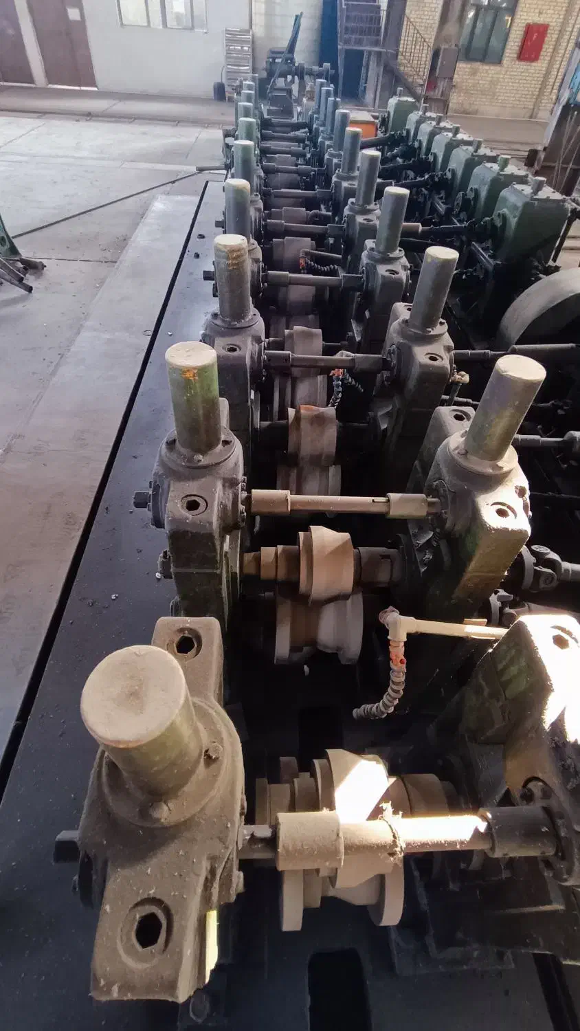 دستگاه فرمینگ چهارچوب فرانسوی|ماشین‌آلات صنعتی|اشتهارد, |دیوار