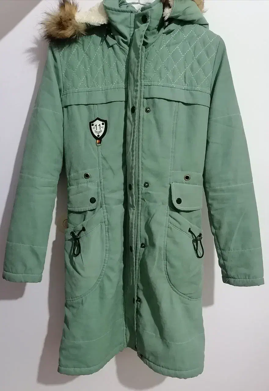 پالتو دخترانه|لباس|هشتگرد, هیو|دیوار