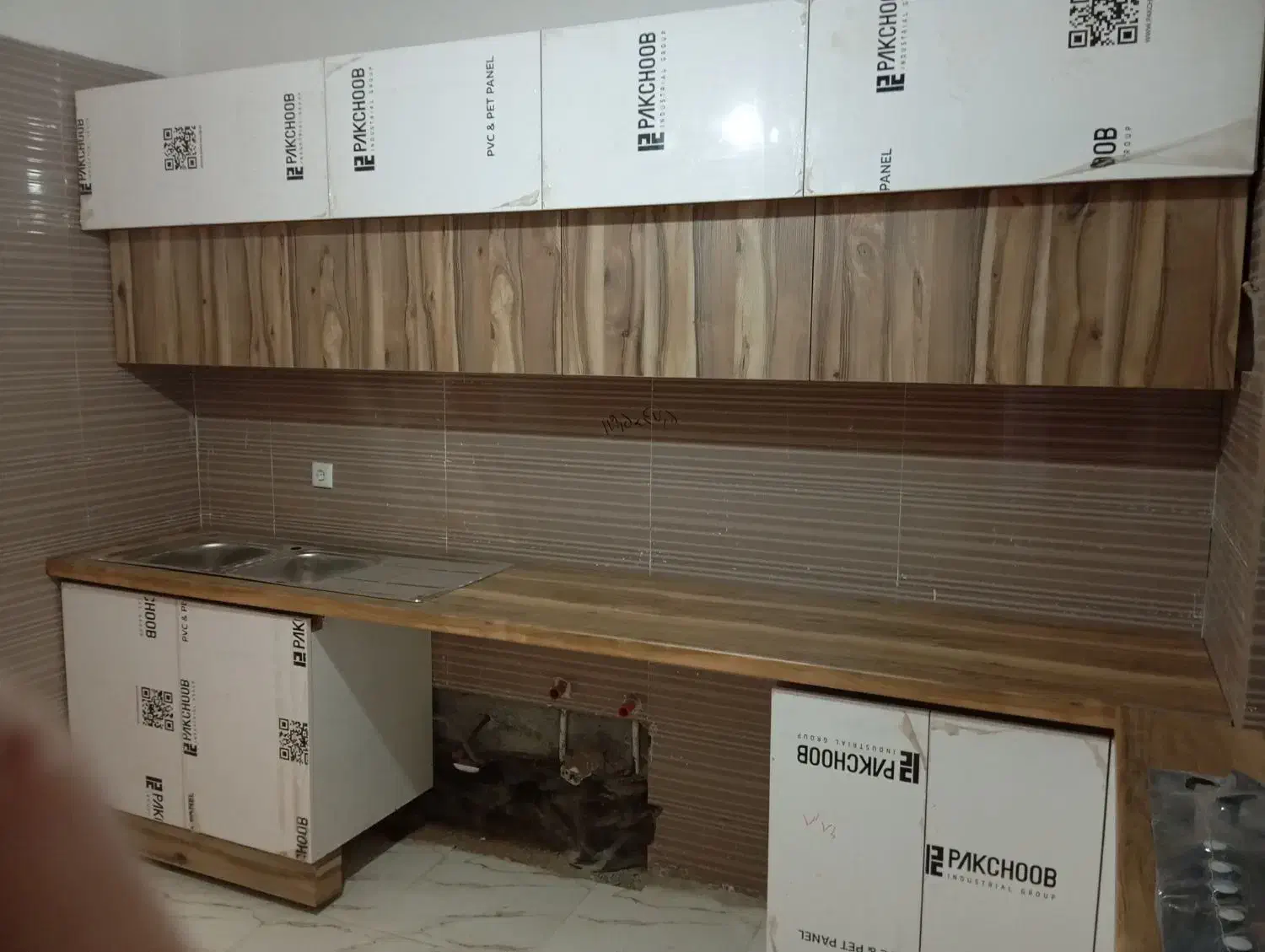 کابینت کارن|خدمات پیشه و مهارت|بومهن, |دیوار