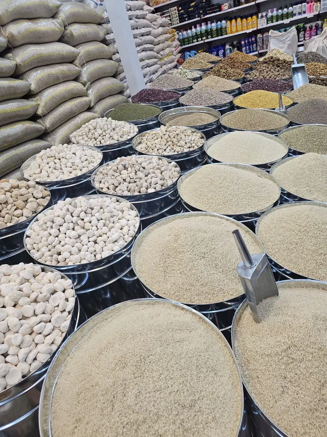 پاتیل ۱ خانه حبوبات قفسه گرد آجیل|فروشگاه و مغازه|رشت, حاجی آباد|دیوار