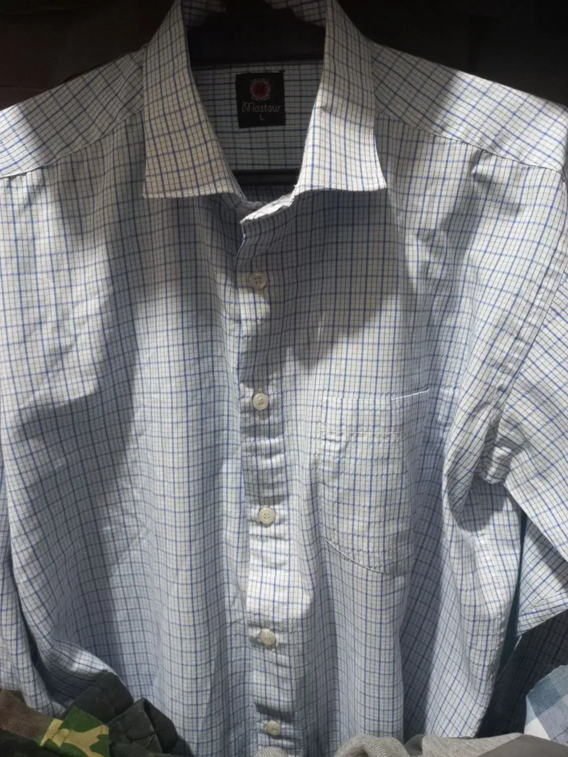 تعداد 300عددپیراهن وتیشرت کارکرده درحدنو50الی100ت|لباس|مشهد, طبرسی شمالی|دیوار