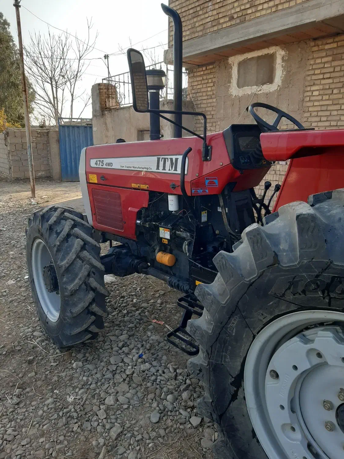 تراکتور ۴۷۵ مدل ۴۰۳|خودرو سنگین|آق قلا, |دیوار