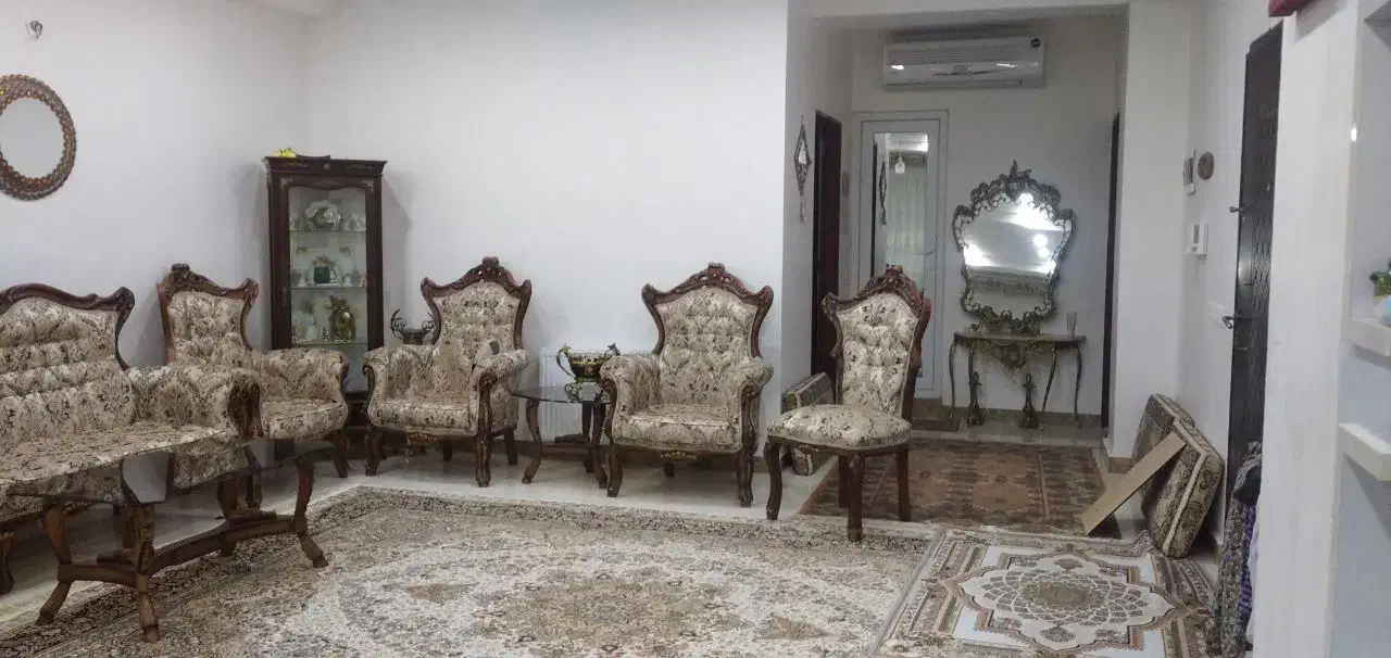 فروش مبل 9نفره سلطنتی|مبلمان خانگی و میز عسلی|مریوان, |دیوار
