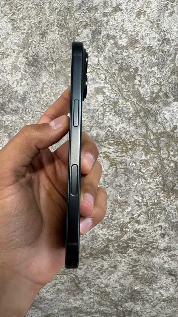 آیفون ۱۶ نرمال|موبایل|تبریز, |دیوار