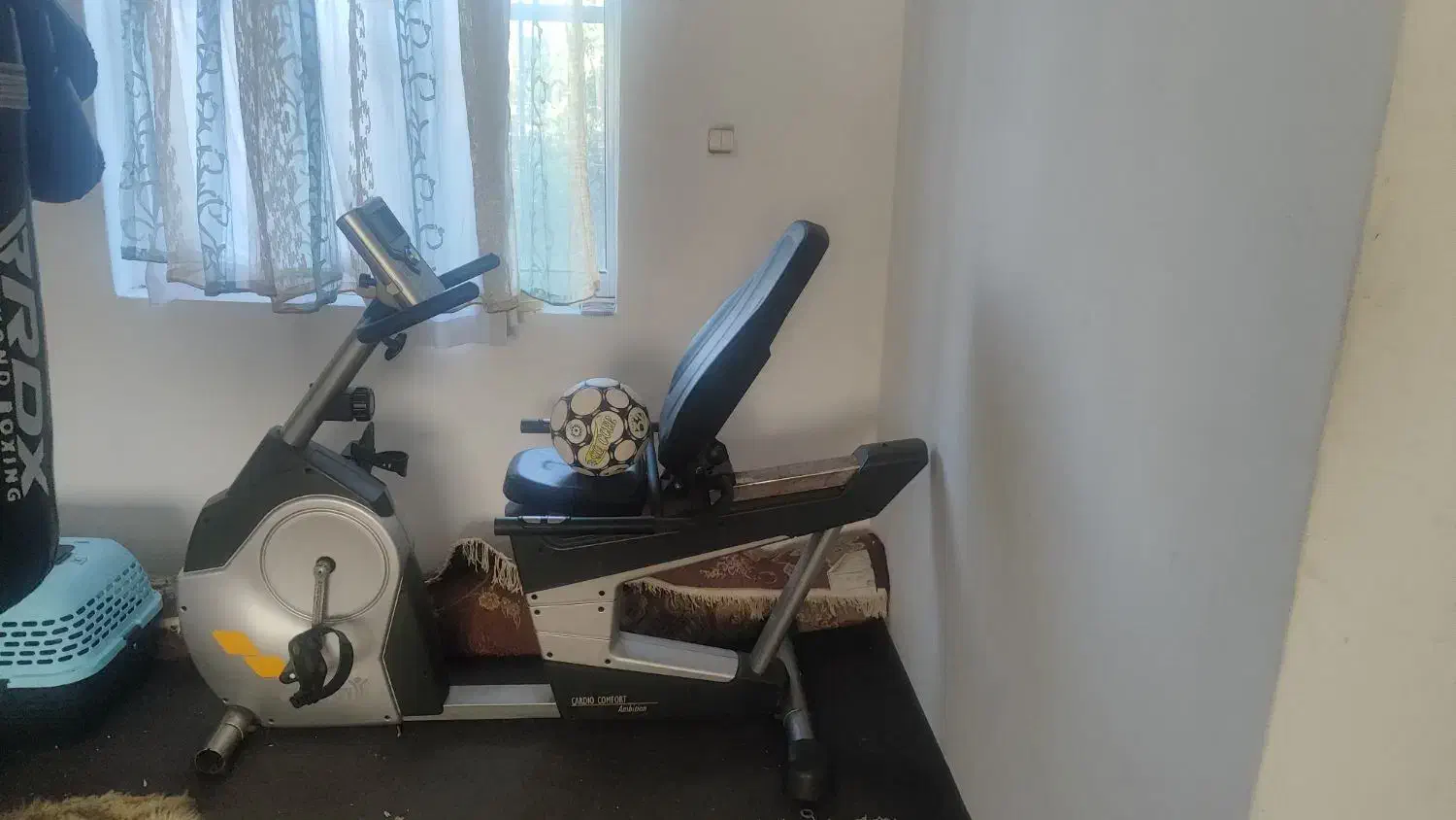 دوچرخه ثابت باشگاهی|تجهیزات ورزشی|نشتارود, |دیوار