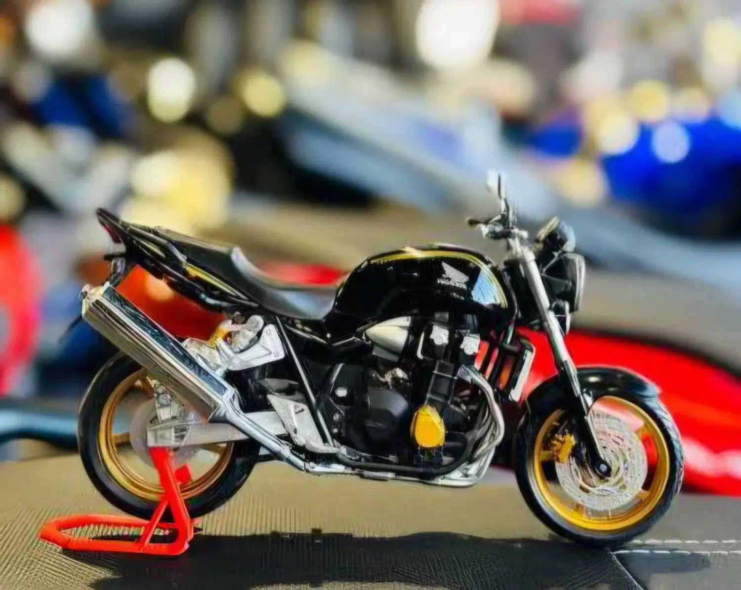 موتور بوکسر اصل مشابه صفر|اسباببازی بچه|سبزوار, توحیدشهر|دیوار