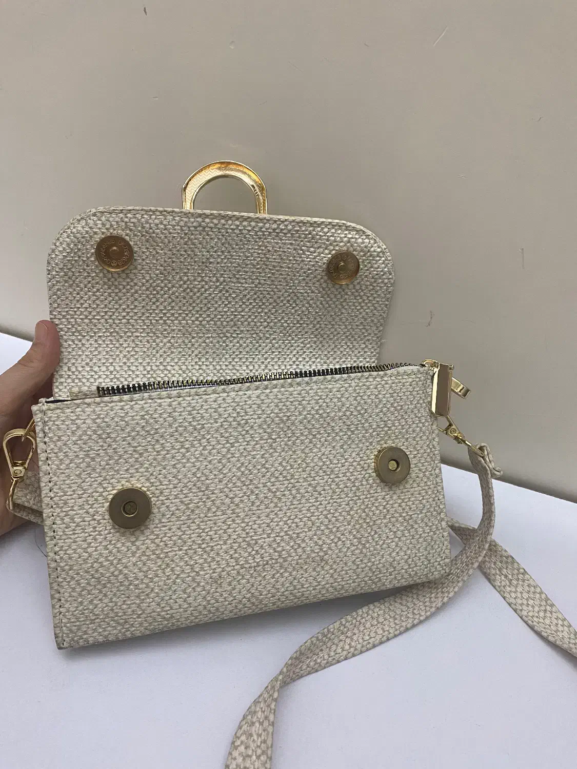 کیف پاسپورتی|کیف، کفش، کمربند|تهران, سبلان (لشگر)|دیوار