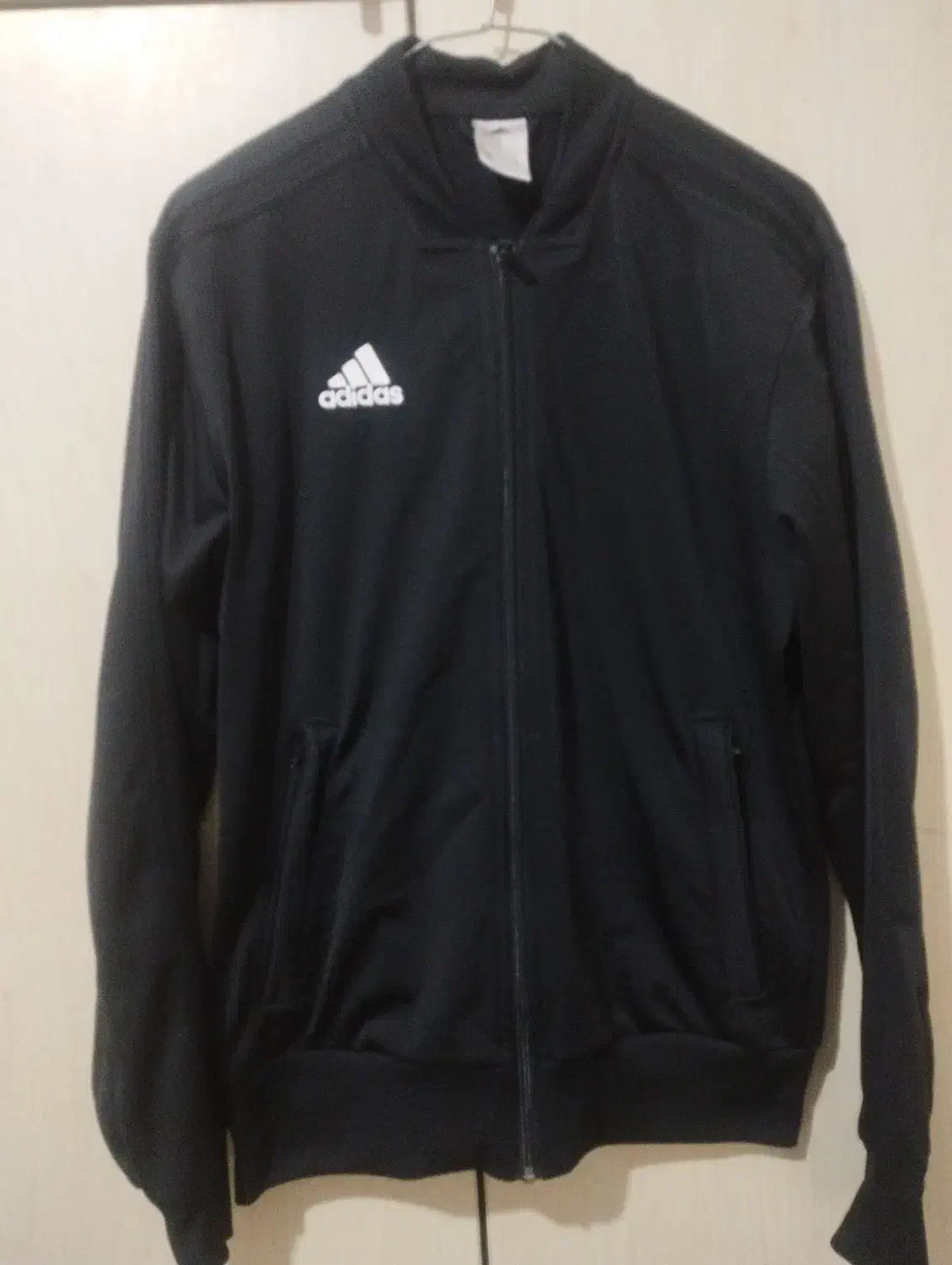 سویشرت آدیداس نو|لباس|تهران, شهرک فردوس (حسینی)|دیوار