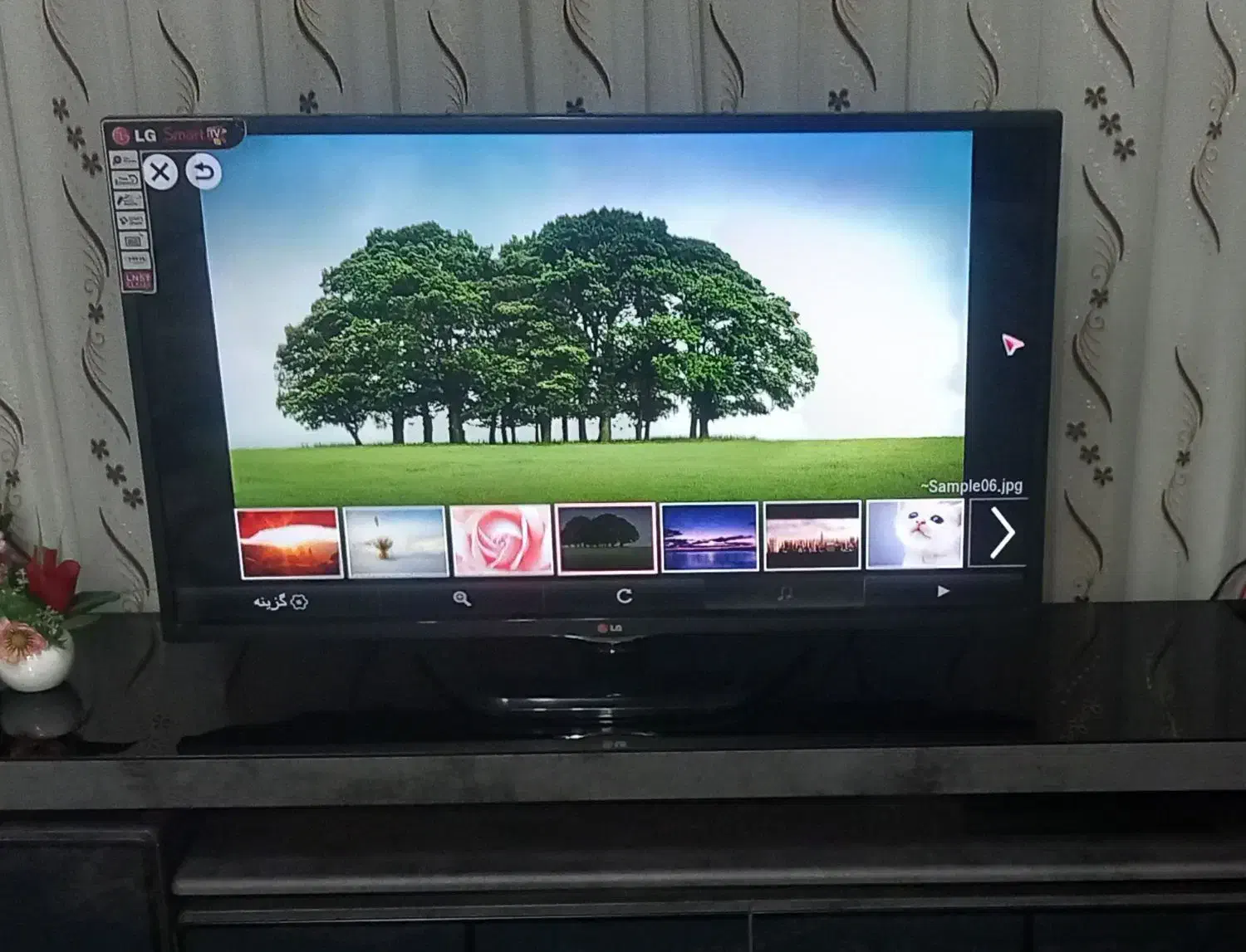 تلویزیون ال ای دی ۴۲ اینچ|تلویزیون و پروژکتور|فولادشهر, زاینده رود|دیوار