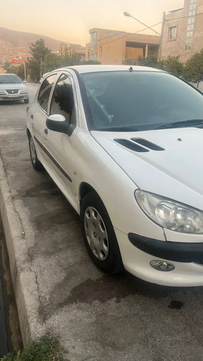 پژو ۲۰۶ تیپ۲|خودرو سواری و وانت|شیراز, شریف‌آباد|دیوار