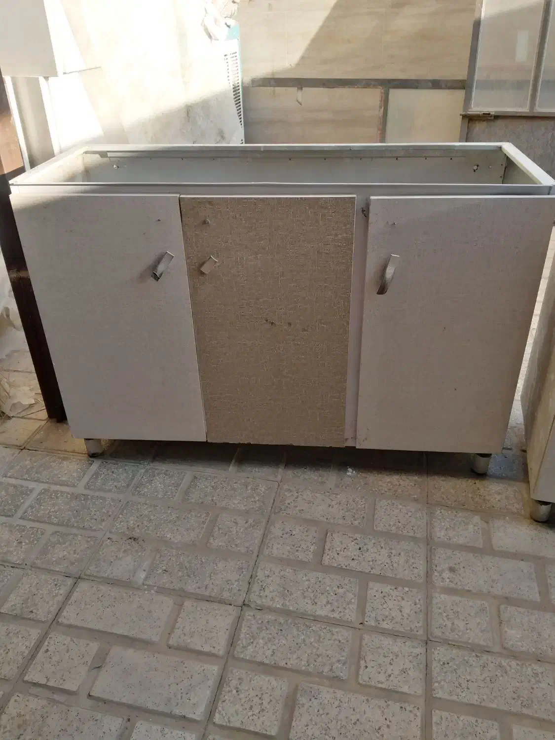 کابینت آشپزخانه|مصالح و تجهیزات ساختمان|آبیک, |دیوار