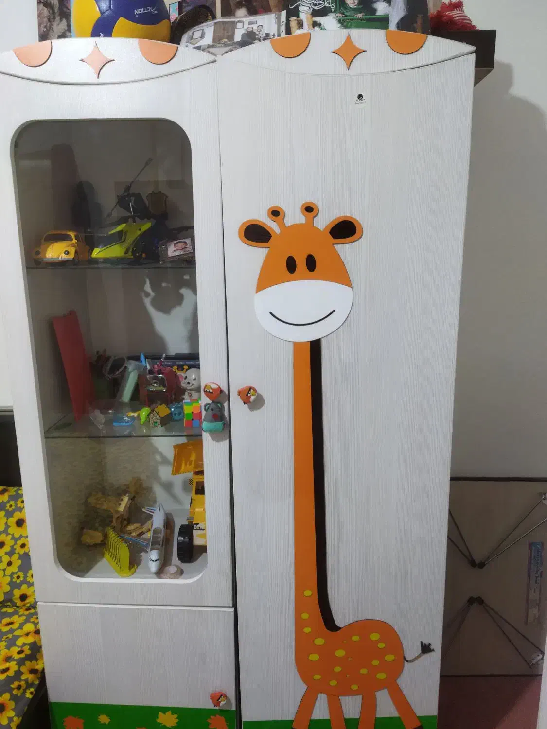 تخت وکمد|تخت و سرویس خواب|خمینی‌شهر, |دیوار