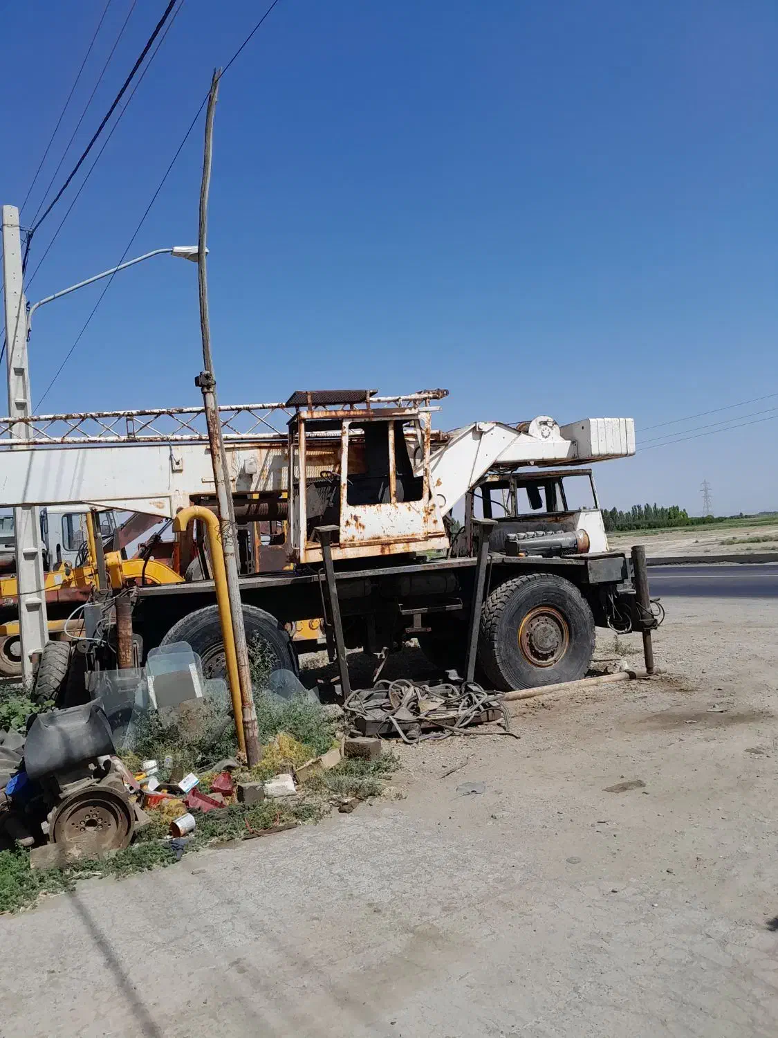 جرثقیل ۲۵تنی کارگاهی|خودرو سنگین|میاندوآب, |دیوار