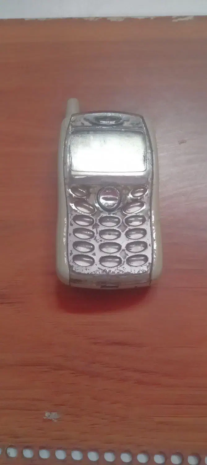 گوشی بسیار قدیمی پاناسونیک اورجینال سالم|موبایل|تهران, جمال‌زاده|دیوار