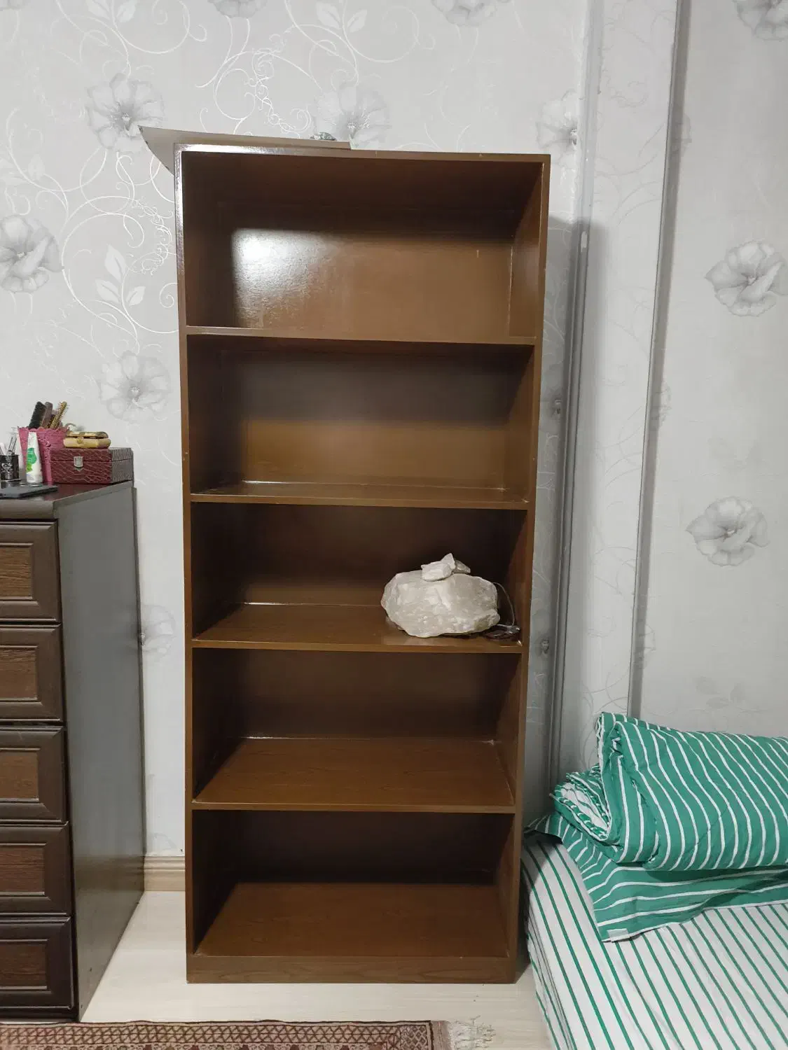 قفسه کتاب کتابخانه چوبی قهوه ای ۵ طبقه|کتابخانه، شلف، قفسه‌های دیواری|تهران, پرستار|دیوار