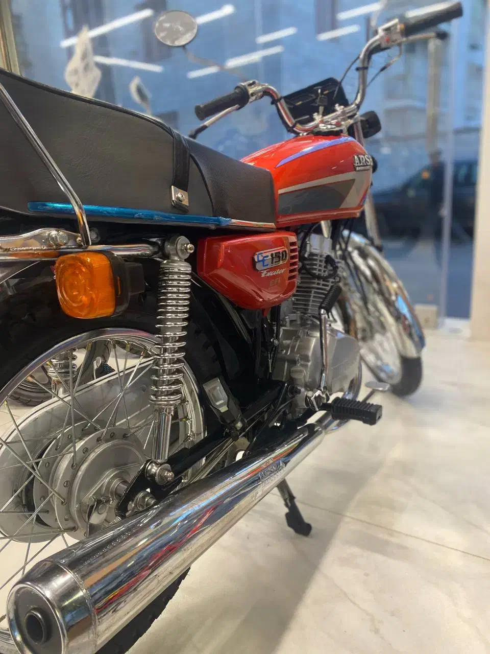 هندا ۱۵۰ مدل ۹۵ کاربرات خشک|موتورسیکلت|قزوین, |دیوار