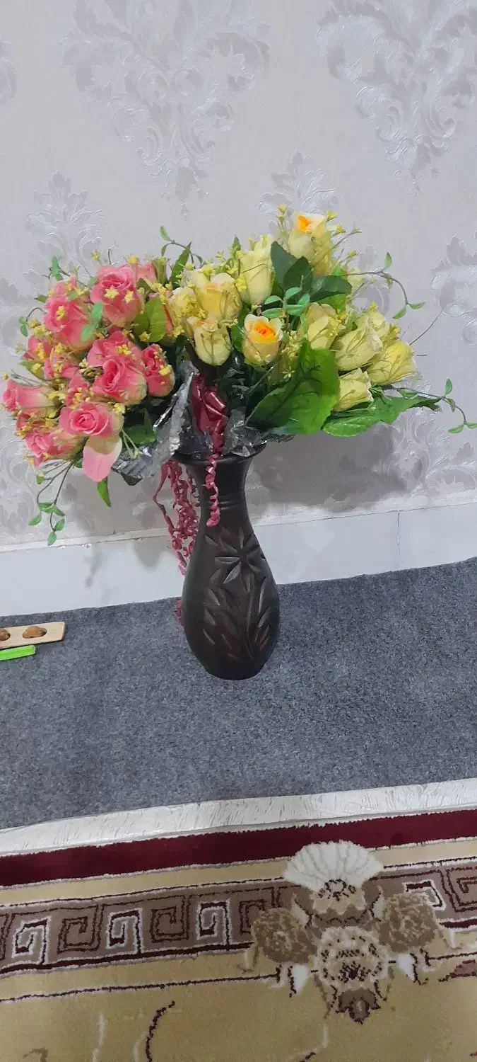 گلدان|گل مصنوعی|شیروان (خراسان), |دیوار