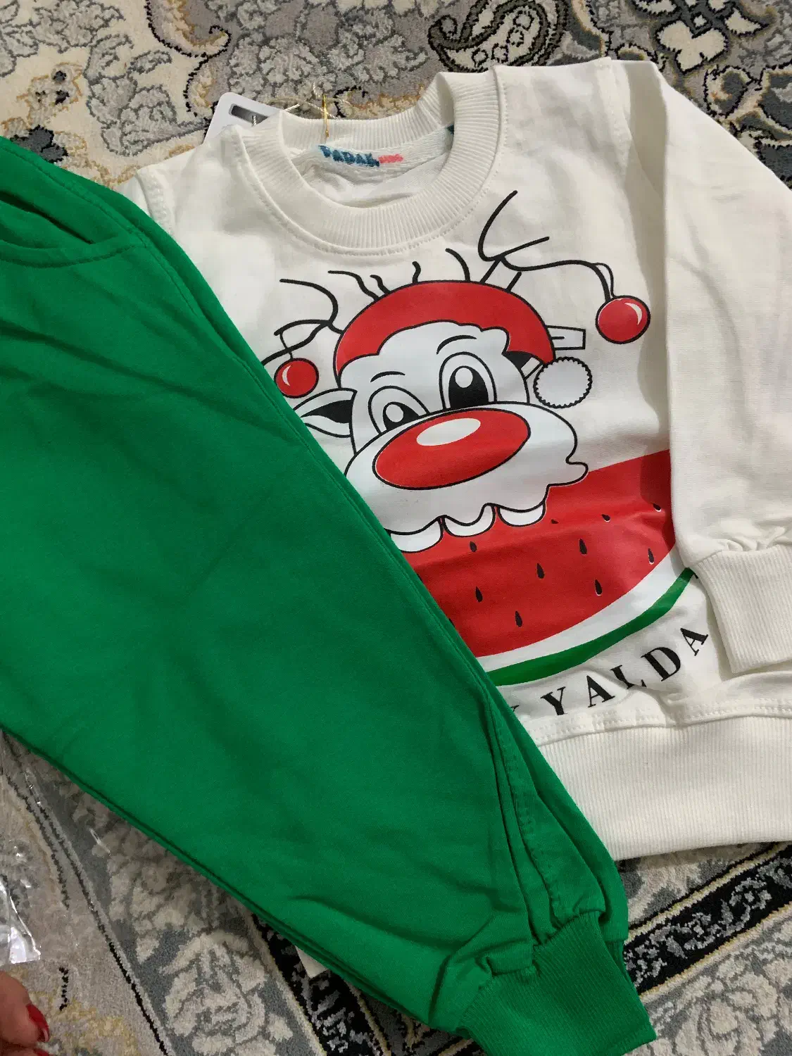 ست یلدایی بچگانه|کفش و لباس بچه|ساوه, |دیوار