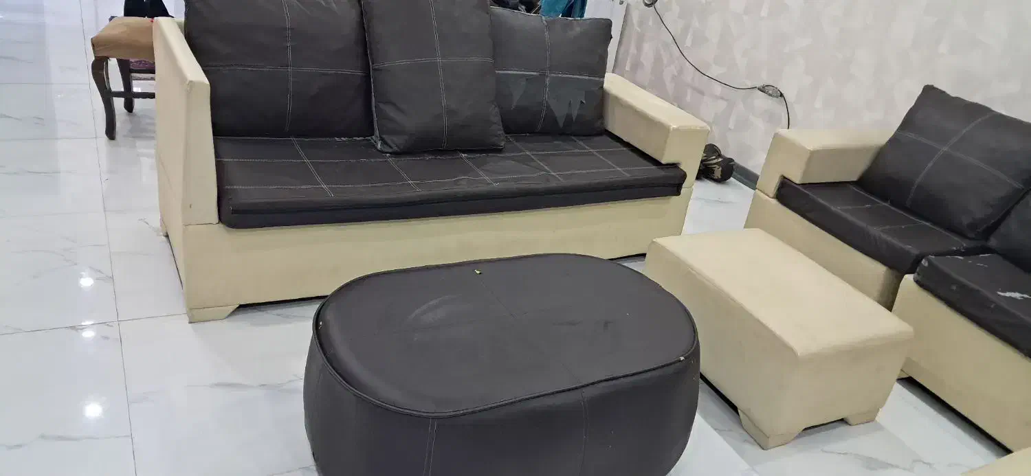 مبل ۷ نفره کارکرده|مبلمان خانگی و میز عسلی|صدرا-فارس, فاز ۱|دیوار