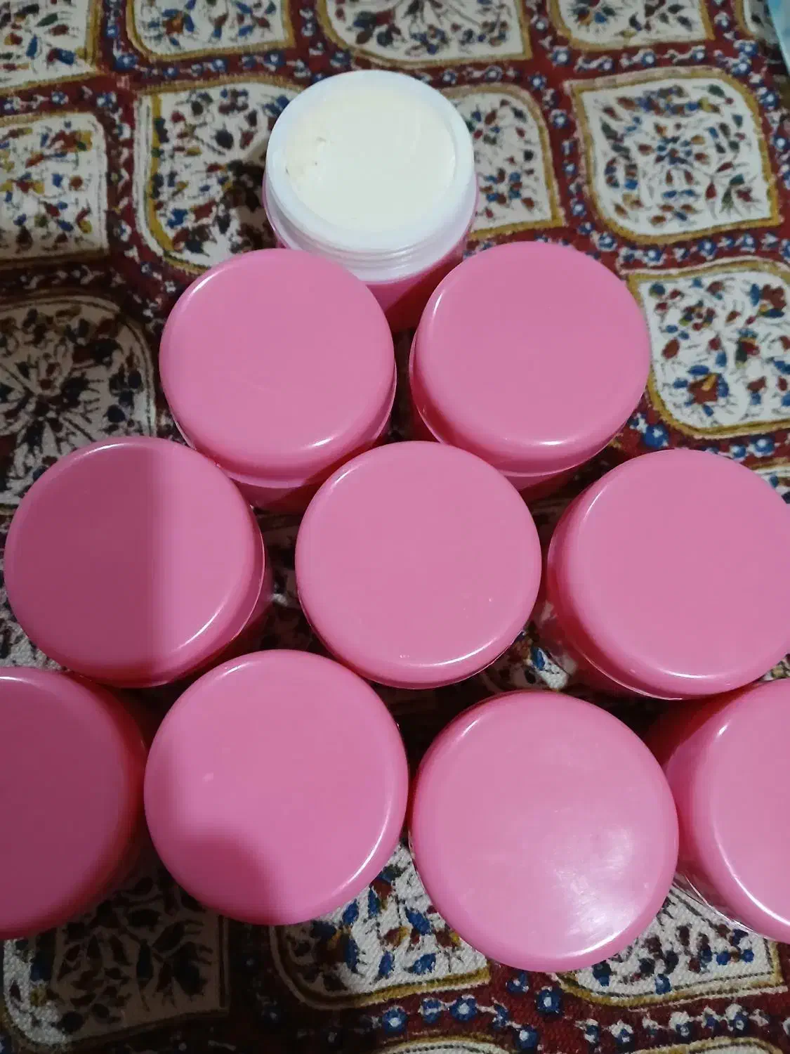 کرم روشن کننده اماراتی|آرایشی، بهداشتی، درمانی|سیرجان, |دیوار