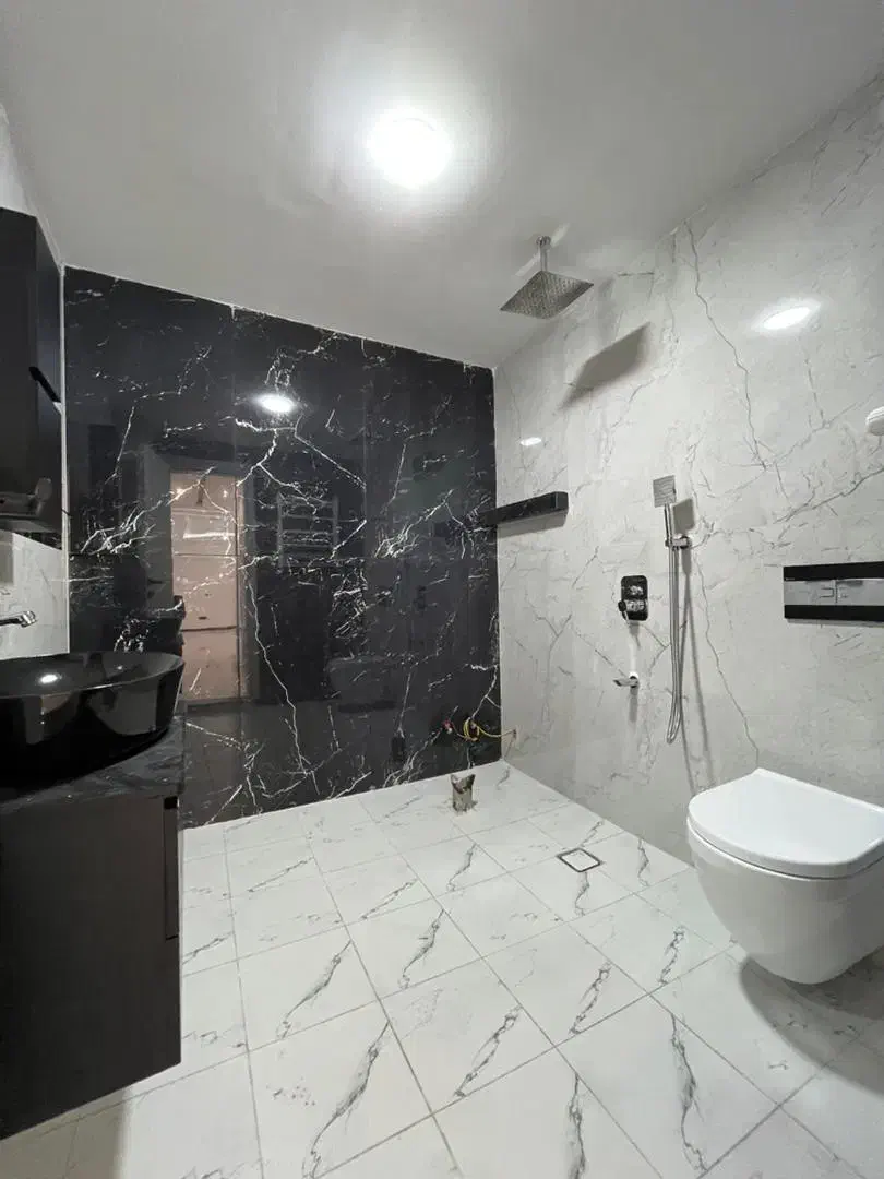 ۱۶۷ متر آپارتمان ۳ طبقه تک واحدی منطقه برند|فروش آپارتمان|لاهیجان, شیشه گران|دیوار