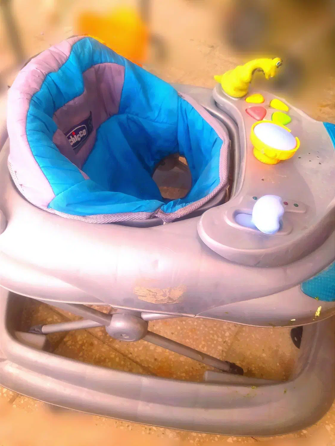 کالسکه و روروک درحد نو|کالسکه و لوازم جانبی|کاشان, فاز ۲ ناجی آباد|دیوار