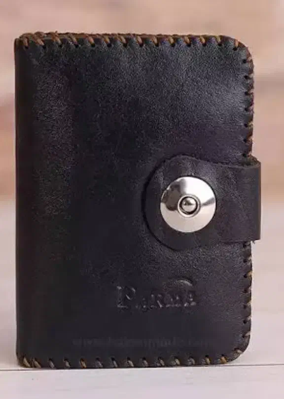 گمشده|اشیا|تهران, دهکده المپیک|دیوار