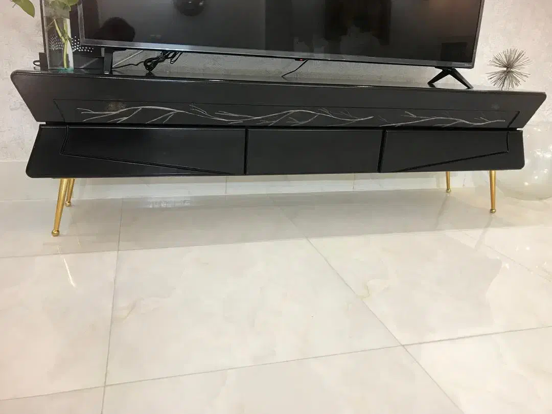 کاناپه راحتی|مبلمان خانگی و میز عسلی|اصفهان, خانه اصفهان|دیوار